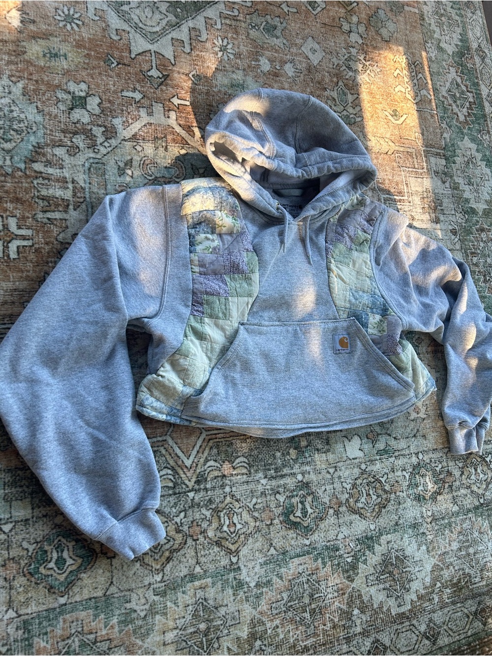 Carhartt Upcycled Reworked Light Gray Cropped Hoodie with Vintage Quilt Patch